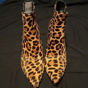 Women’s size 12 leopard print chunky heeled boots/booties.